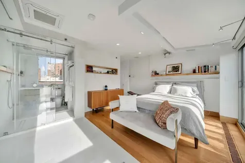 16 Minetta Lane New York City NY 10012