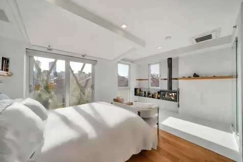 16 Minetta Lane New York City NY 10012
