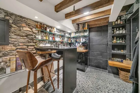 16 Minetta Lane New York City NY 10012