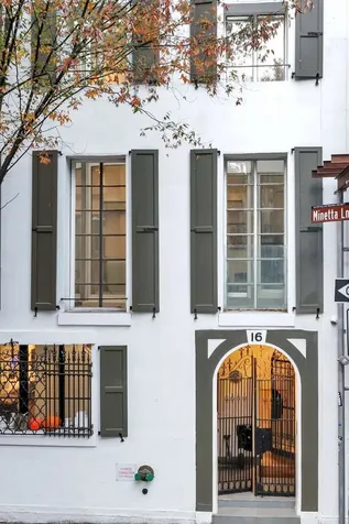 16 Minetta Lane New York City NY 10012