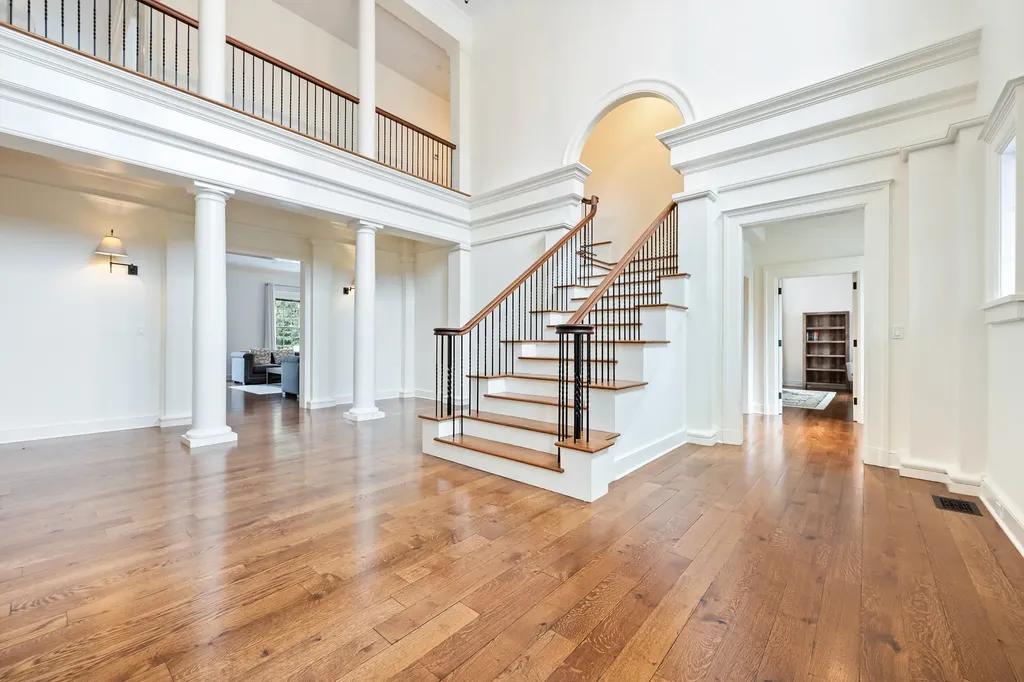5020 Grosvenor Avenue New York City NY 10471
