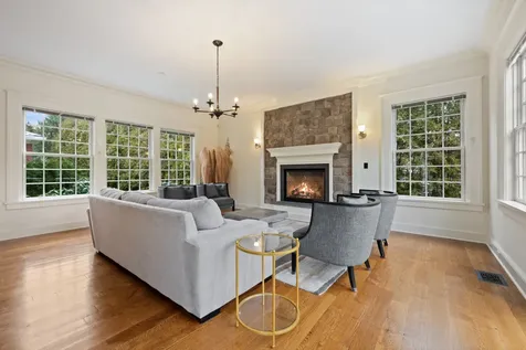 5020 Grosvenor Avenue New York City NY 10471