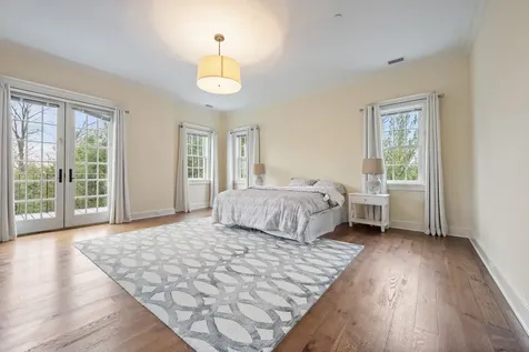 5020 Grosvenor Avenue New York City NY 10471