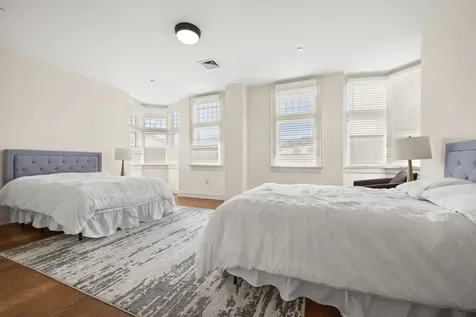 5041 Goodridge Avenue New York City NY 10471