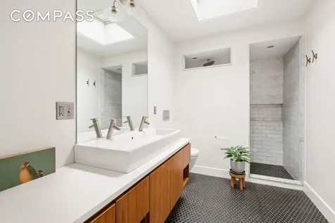 203 Huntington Street New York City NY 11231