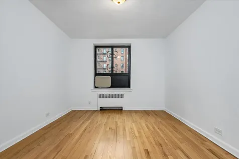 31 Nagle Avenue New York City NY 10040
