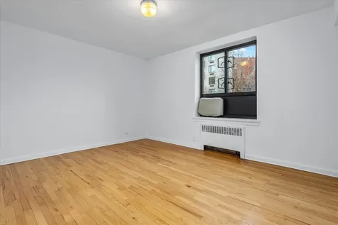 31 Nagle Avenue New York City NY 10040