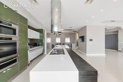186 Flagg Place New York City NY 10304