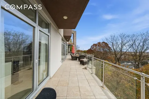 186 Flagg Place New York City NY 10304