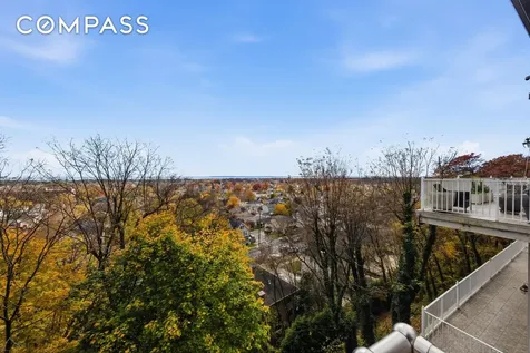 186 Flagg Place New York City NY 10304