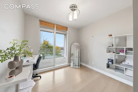 186 Flagg Place New York City NY 10304