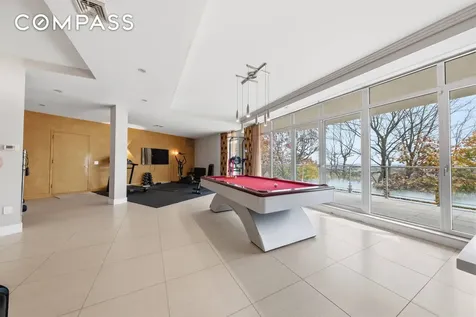 186 Flagg Place New York City NY 10304