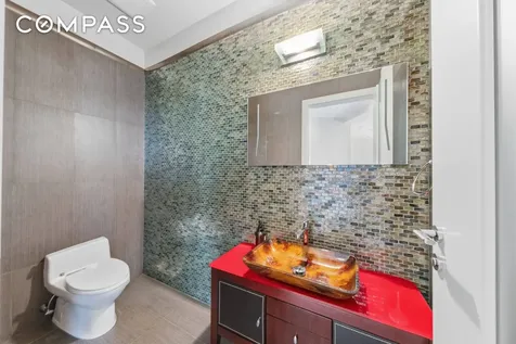 186 Flagg Place New York City NY 10304