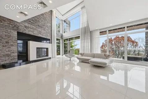 186 Flagg Place New York City NY 10304