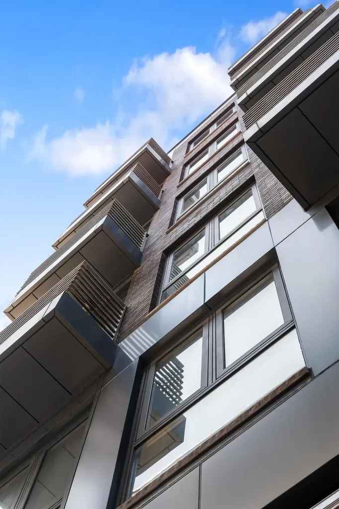 1546 Broadway New York City NY 11221