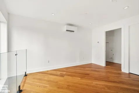 553 W 182nd Street New York City NY 10033