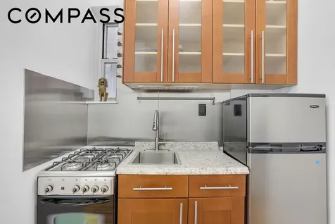 321 E 89th Street New York City NY 10128