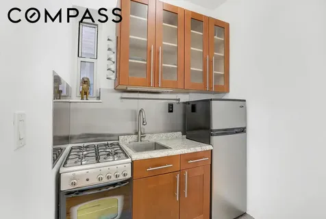 321 E 89th Street New York City NY 10128
