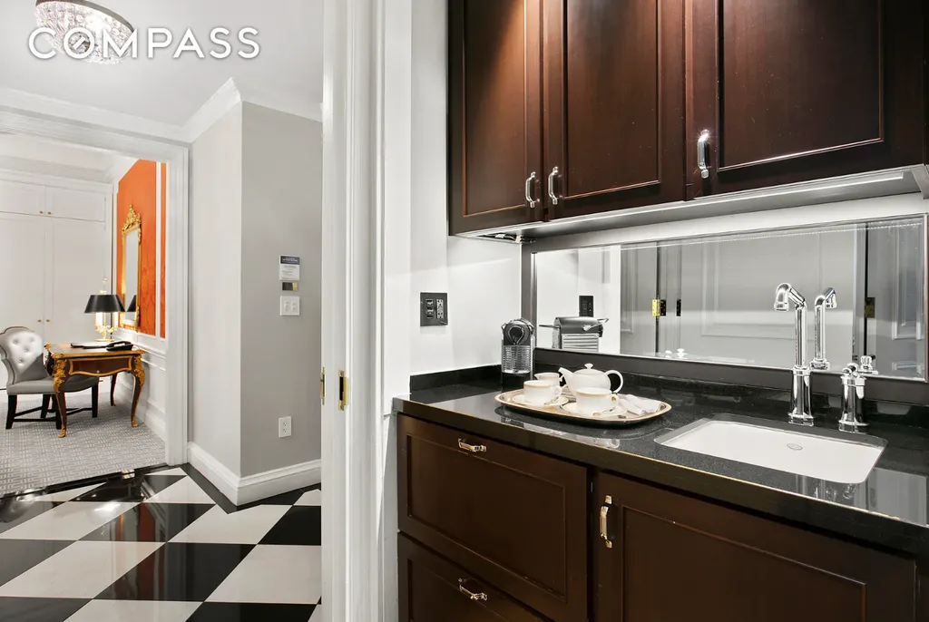 2 E 55th Street New York City NY 10022
