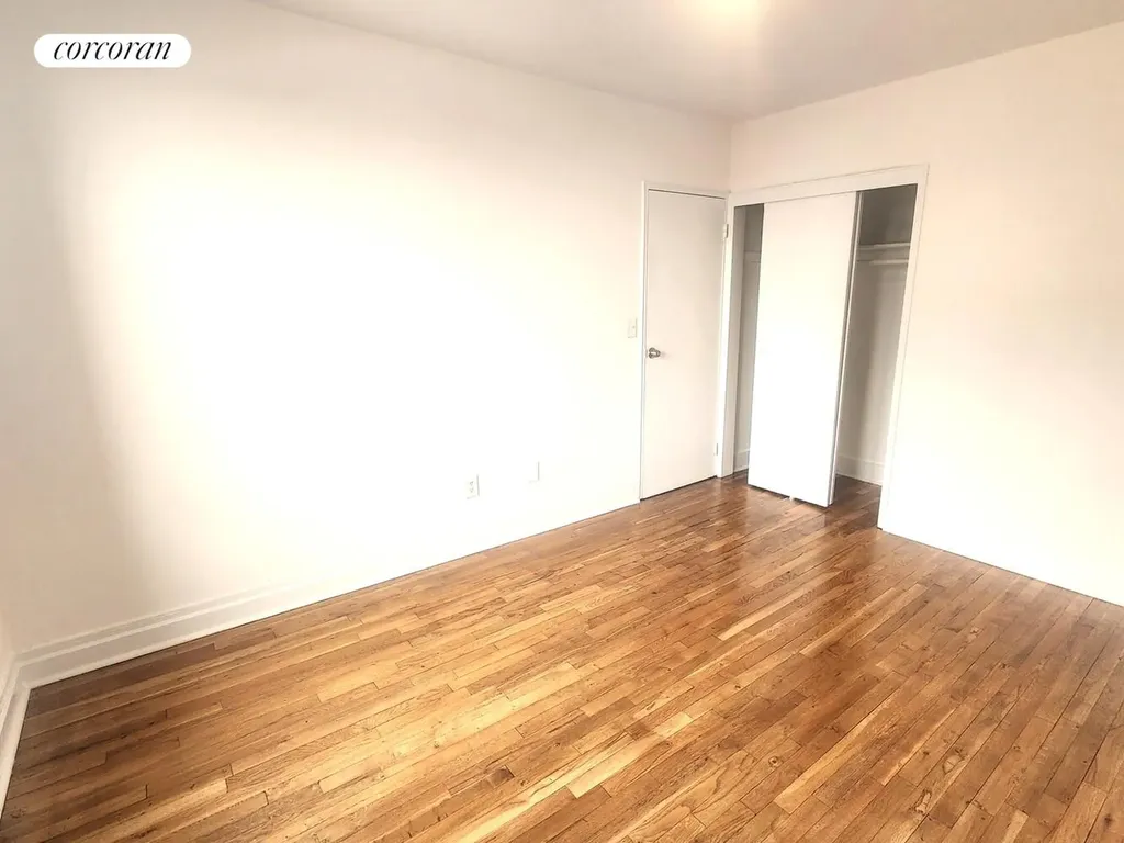 1725 Edison Avenue New York City NY 10461