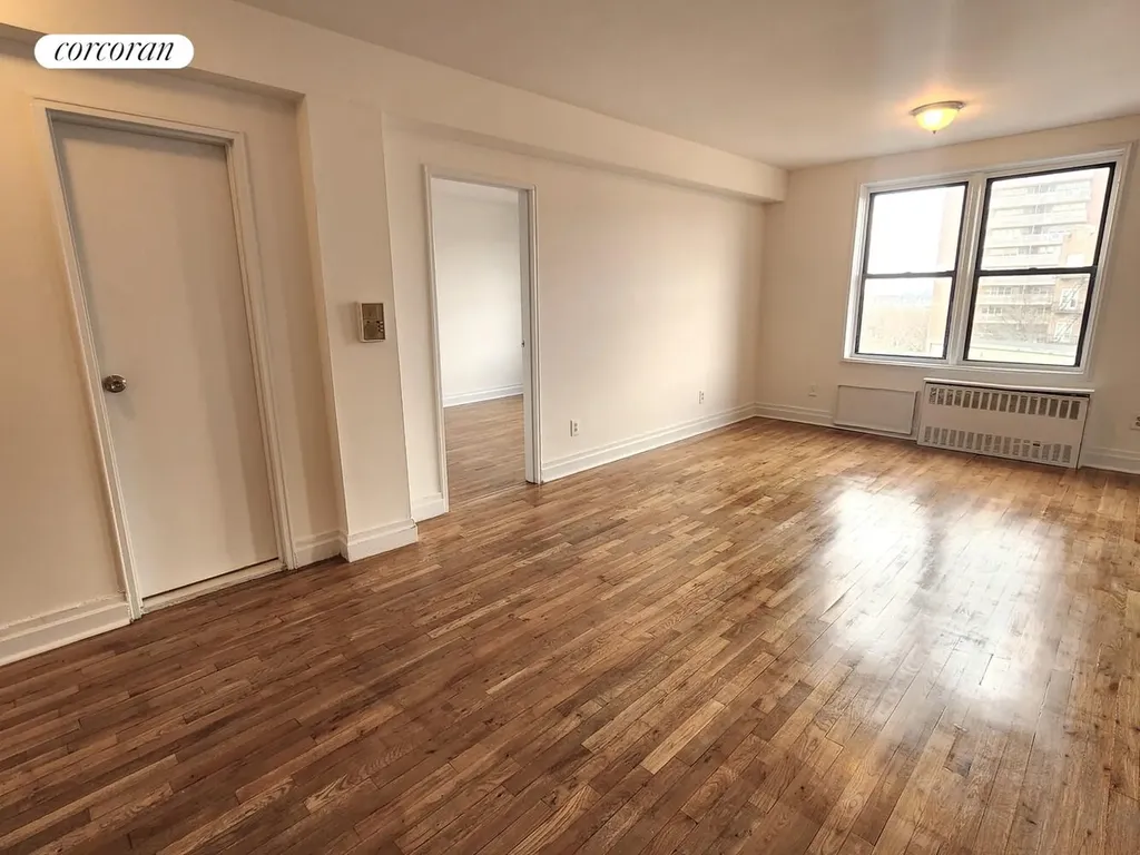 1725 Edison Avenue New York City NY 10461