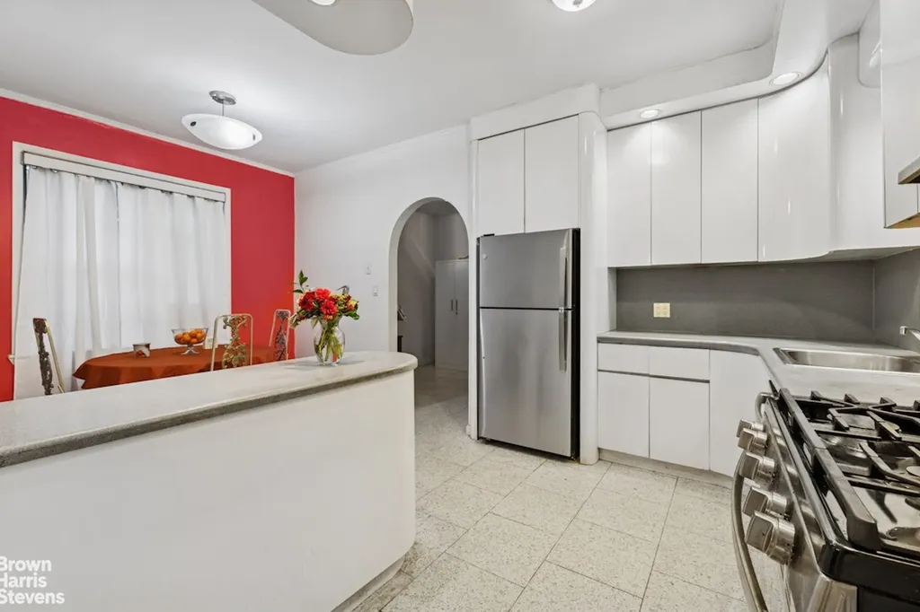 1702 E 28th Street New York City NY 11229