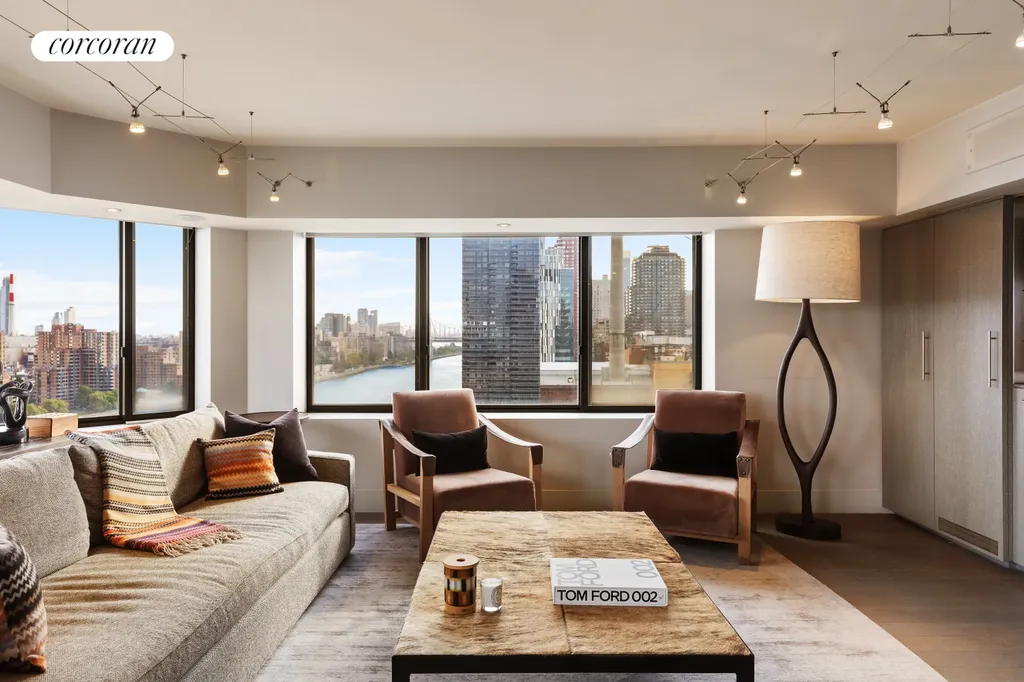 10 E End Avenue New York City NY 10075