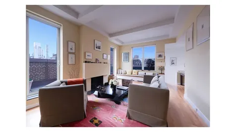 225 E 79th Street New York City NY 10075