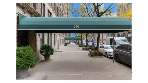 225 E 79th Street New York City NY 10075
