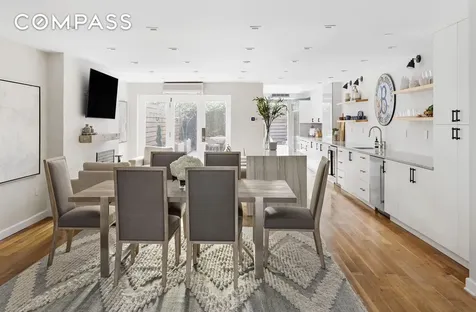 25 E 94th Street New York City NY 10128