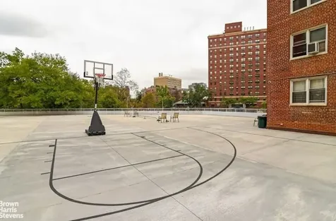 3725 Henry Hudson Parkway New York City NY 10463