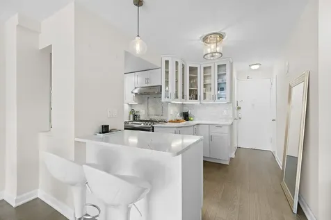 435 E 77th Street New York City NY 10075