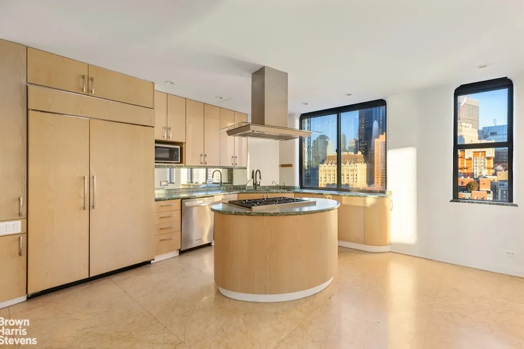 377 Rector Place New York City NY 10280