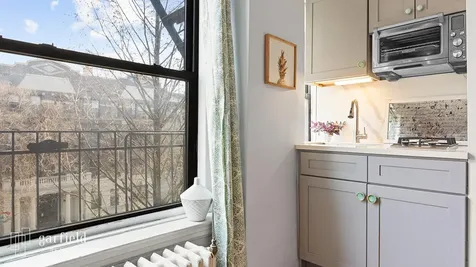 300 8th Avenue New York City NY 11215