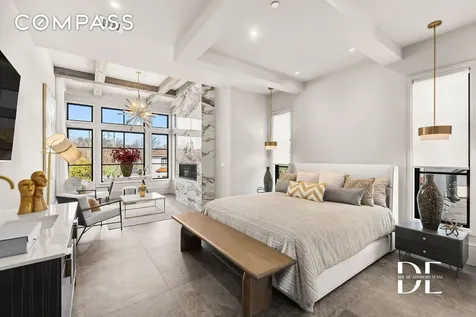 52 Nicolosi Loop New York City NY 10312