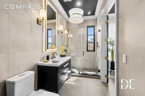 52 Nicolosi Loop New York City NY 10312