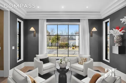 52 Nicolosi Loop New York City NY 10312