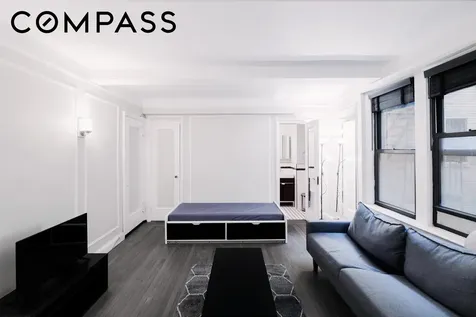 321 E 54th Street New York City NY 10022