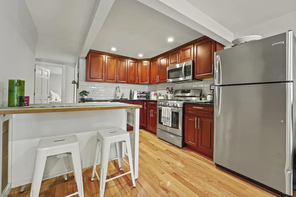 137A 22nd Street New York City NY 11232