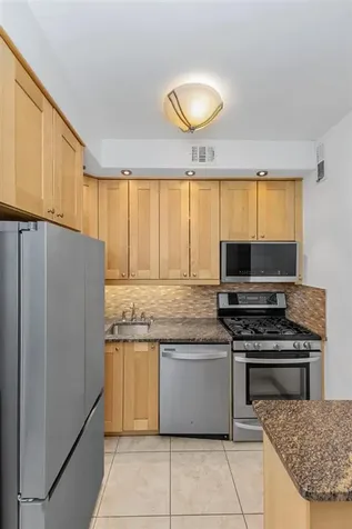 305 E 24th Street New York City NY 10010