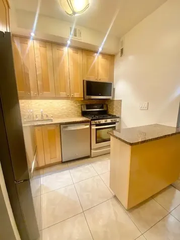 305 E 24th Street New York City NY 10010