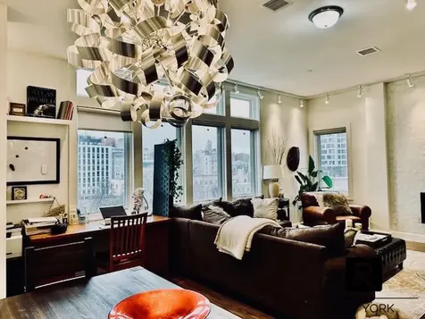 90 Bay Street Landing New York City NY 10301