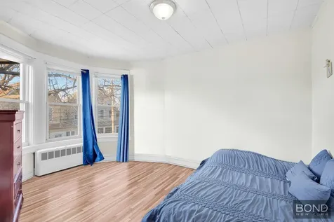 4810 Osgood Street New York City NY 10470