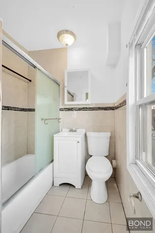 4810 Osgood Street New York City NY 10470
