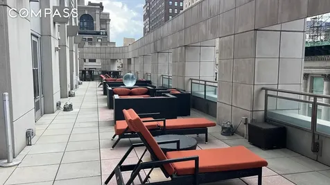 400 5th Avenue New York City NY 10018