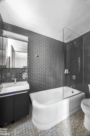433 E 51st Street New York City NY 10022
