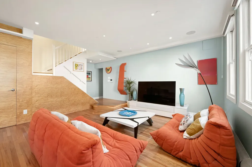 407 E 12th Street New York City NY 10009