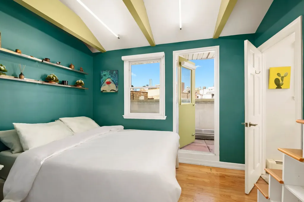 407 E 12th Street New York City NY 10009