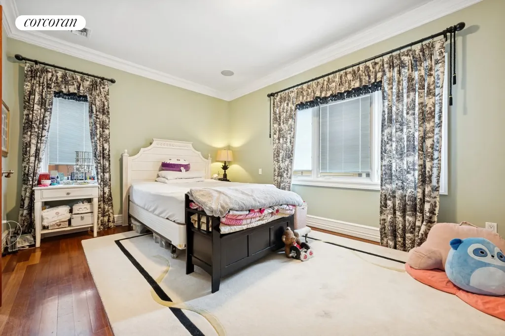 1-06 Samos Lane New York City NY 11357