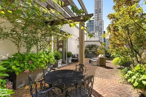 535 Park Avenue New York City NY 10065
